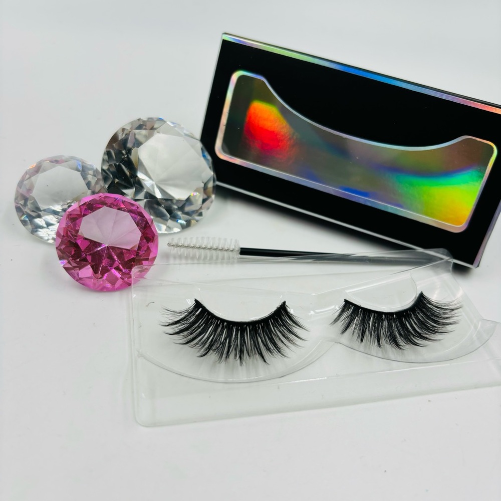 Eyelashes ( New )